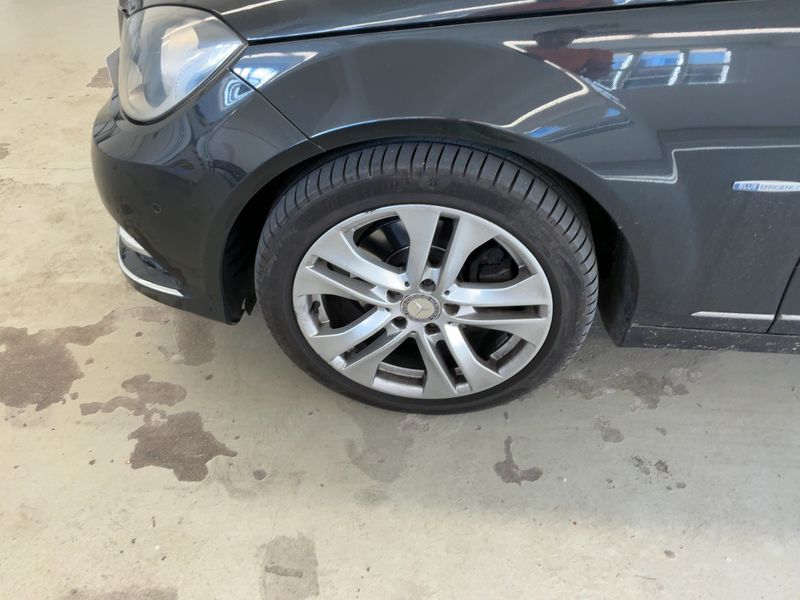 Mercedes-Benz C-Klasse C 220 CDI T BlueEfficiency Avantgarde 2011 – снимка 16