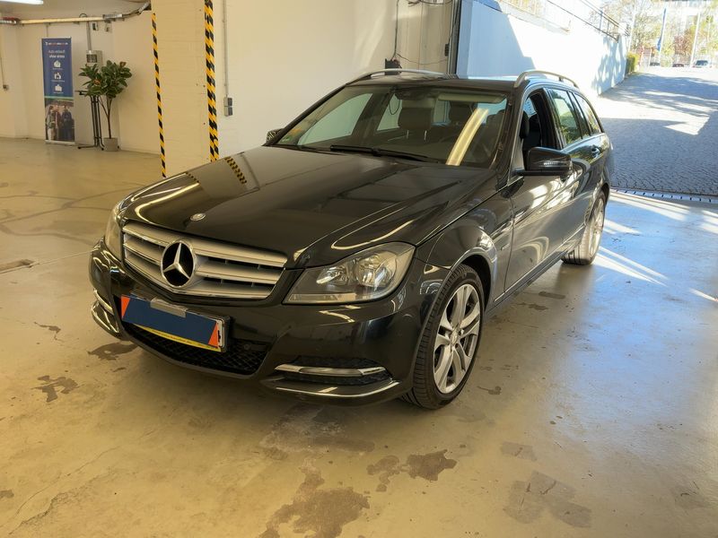 Mercedes-Benz C-Klasse C 220 CDI T BlueEfficiency Avantgarde 2011