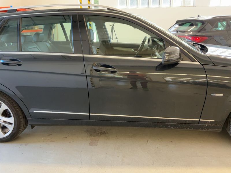 Mercedes-Benz C-Klasse C 220 CDI T BlueEfficiency Avantgarde 2011 – снимка 7