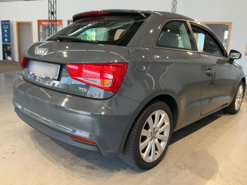 Audi A1 1.6 TDI 2015 – снимка 8