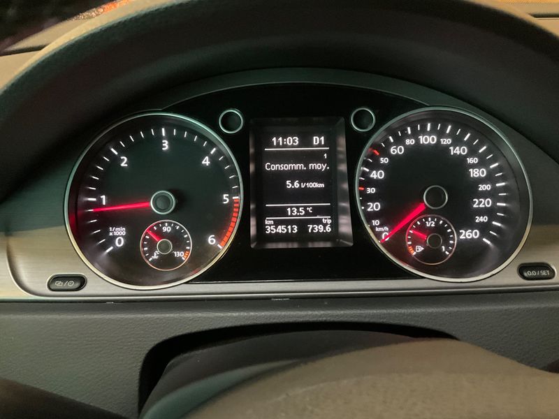 Volkswagen Passat 2.0 TDI Comfortline BlueMotion Tech 2014 – снимка 13