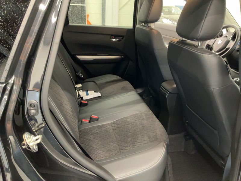 Suzuki Vitara 1.4 BoosterJet Mild-Hybrid Club 4x2 2021 – снимка 19