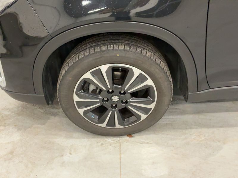 Suzuki Vitara 1.4 BoosterJet Mild-Hybrid Club 4x2 2021 – снимка 3