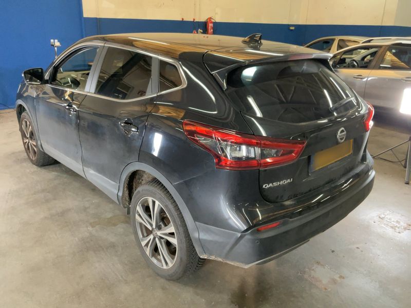 Nissan Qashqai 1.3 DIG-T N-Connecta 2019 – снимка 6