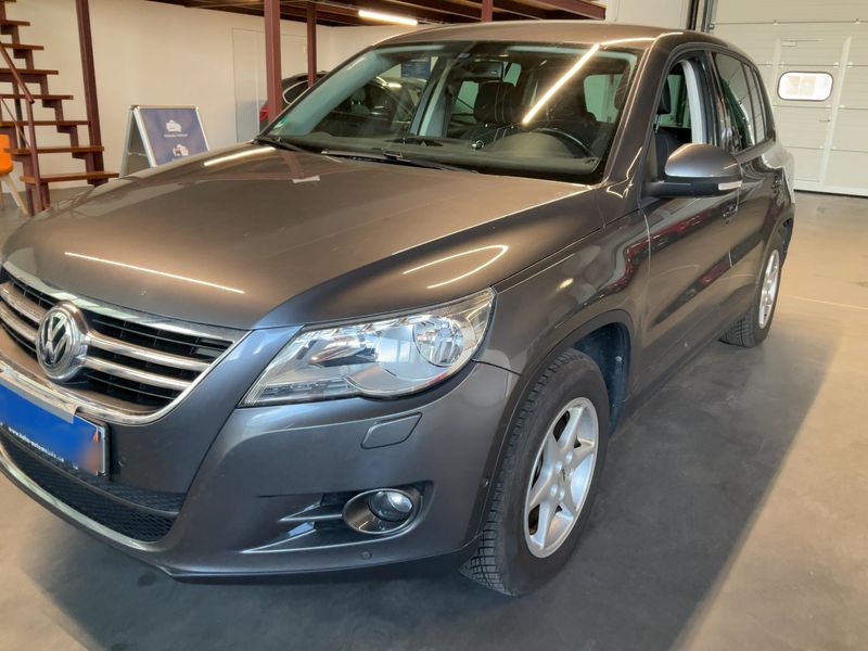 Volkswagen Tiguan 1.4 TSI Freestyle BlueMotion Tech 2011 – снимка 1