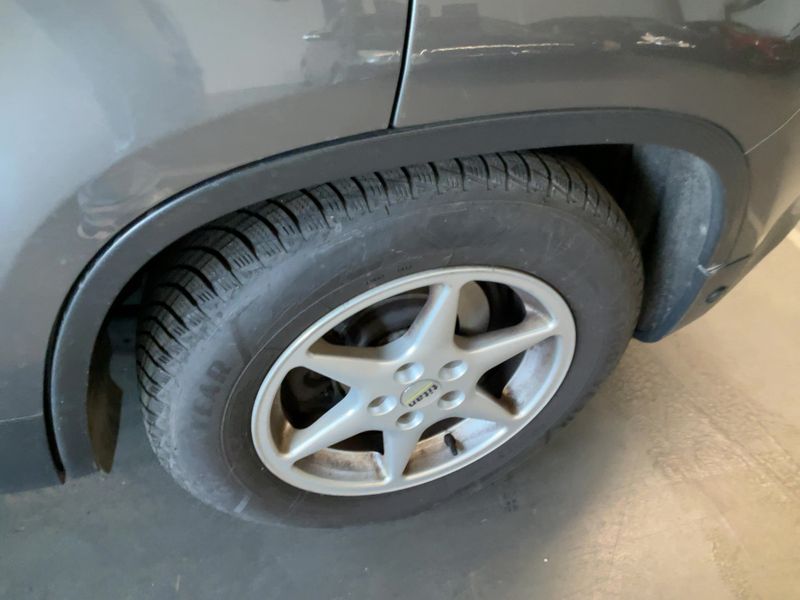 Volkswagen Tiguan 1.4 TSI Freestyle BlueMotion Tech 2011 – снимка 5