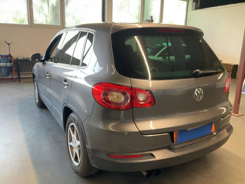 Volkswagen Tiguan 1.4 TSI Freestyle BlueMotion Tech 2011 – снимка 6