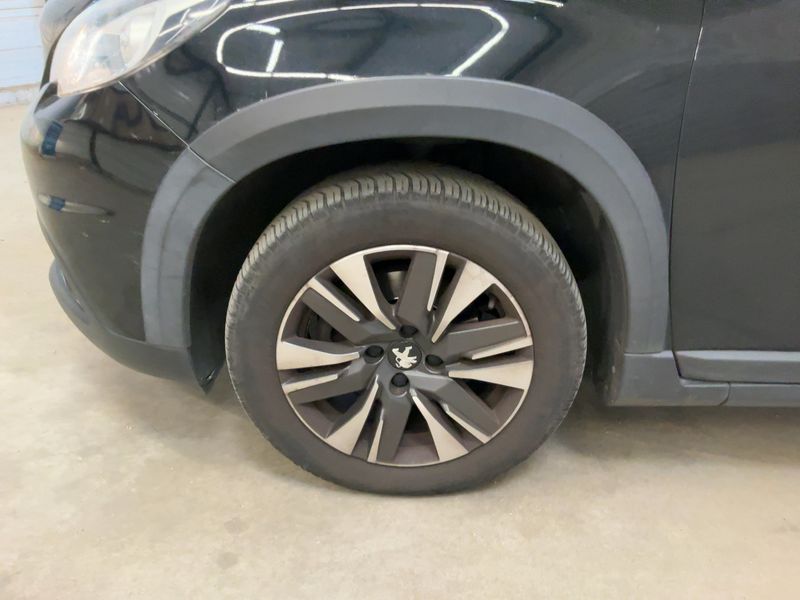 Peugeot 2008 1.5 Blue-HDi Allure 2018 – снимка 3