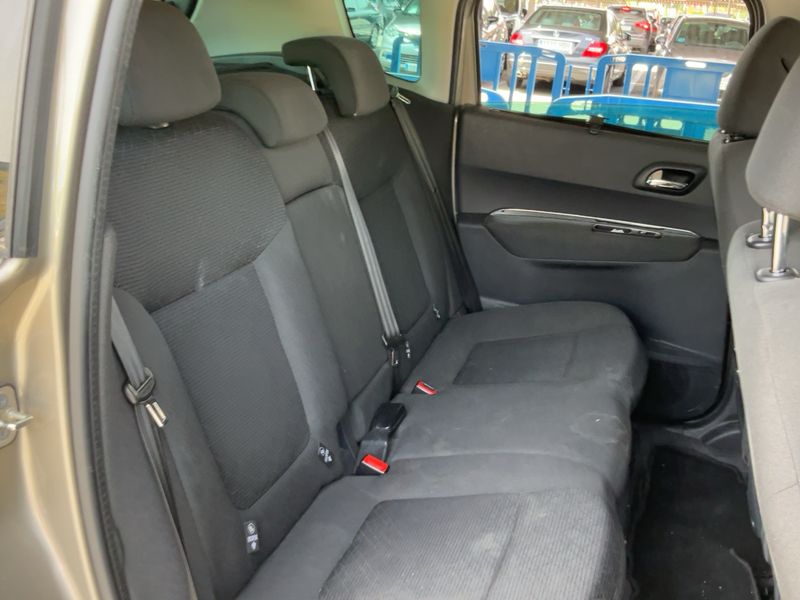 Peugeot 3008 1.6 Blue-HDi Style 2016 – снимка 19
