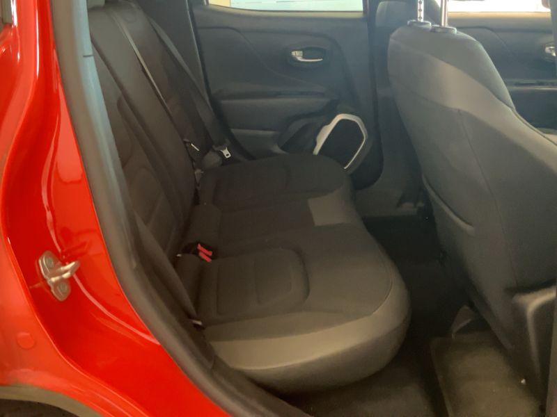 Jeep Renegade 1.6 M-Jet Limited FWD 2016 – снимка 19