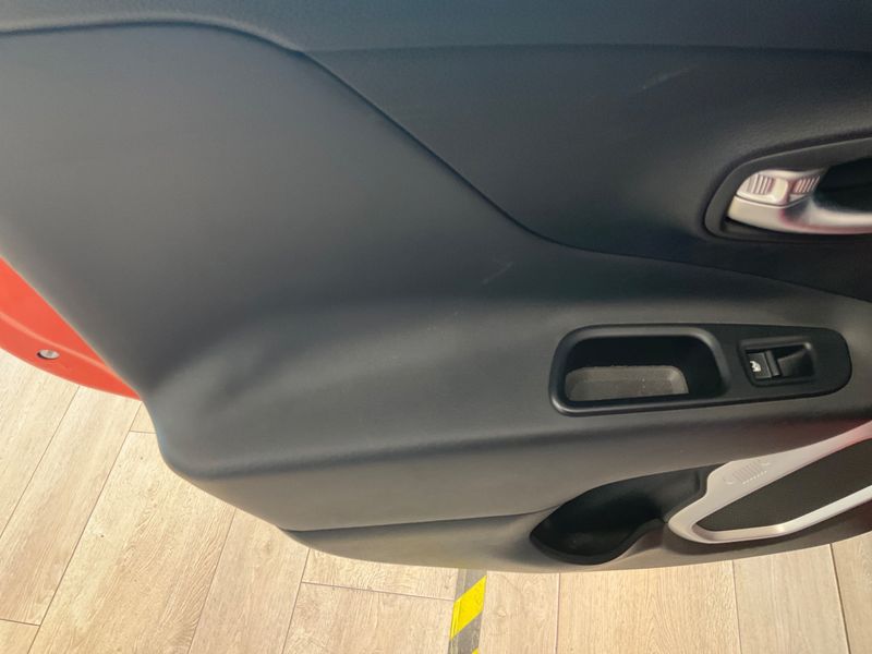 Jeep Renegade 1.6 M-Jet Limited FWD 2016 – снимка 23