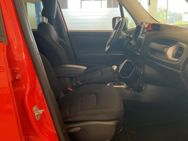 Jeep Renegade 1.6 M-Jet Limited FWD 2016 – снимка 16