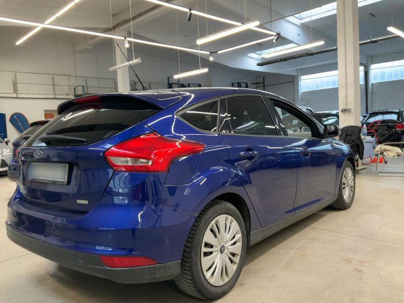 Ford Focus 1.0 EcoBoost Business 2016 – снимка 8