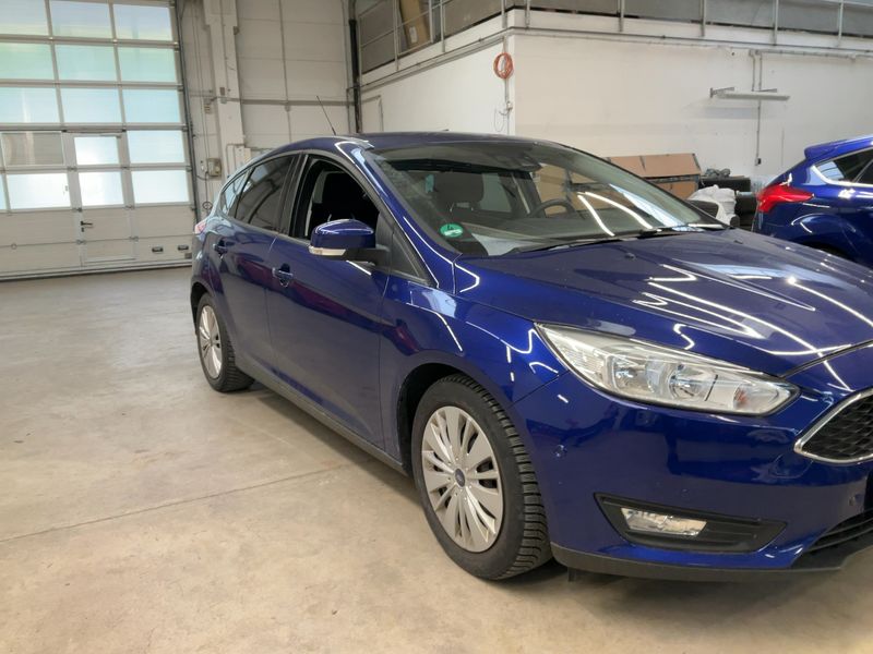 Ford Focus 1.0 EcoBoost Business 2016 – снимка 12
