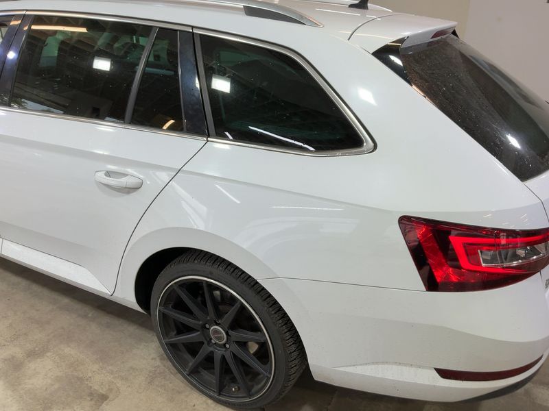 Skoda Superb 2.0 TDI Style 2016 – снимка 6