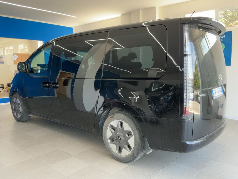Hyundai Staria 2.2 CRDi Signature 2WD 2023 – снимка 6