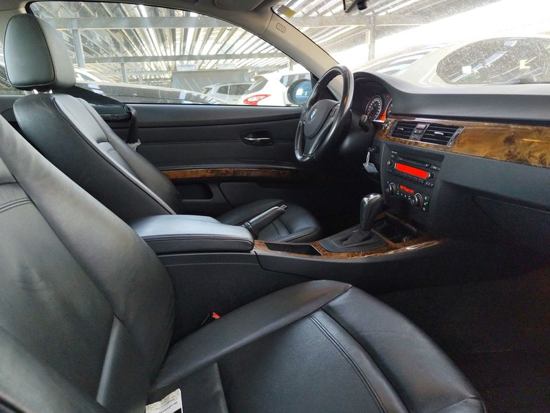 BMW 3er 325i 2008 – снимка 10
