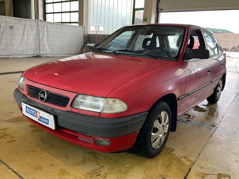 Opel Astra 1.6 Basis 1995 – снимка 1