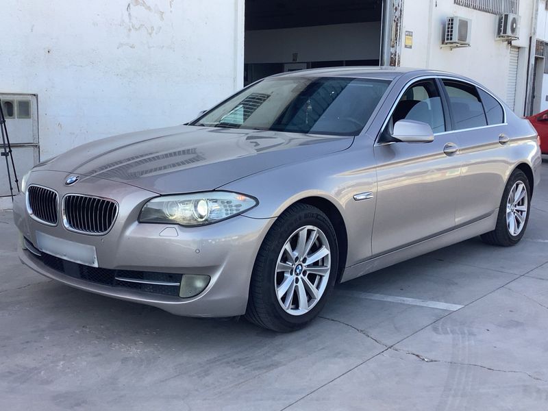 BMW 5er 520d 2012 – снимка 1