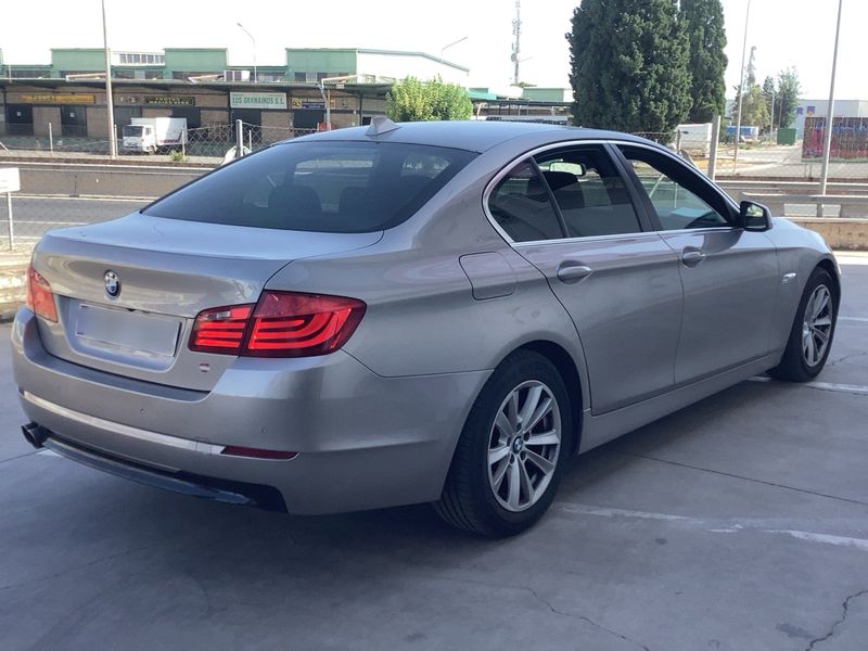 BMW 5er 520d 2012 – снимка 8