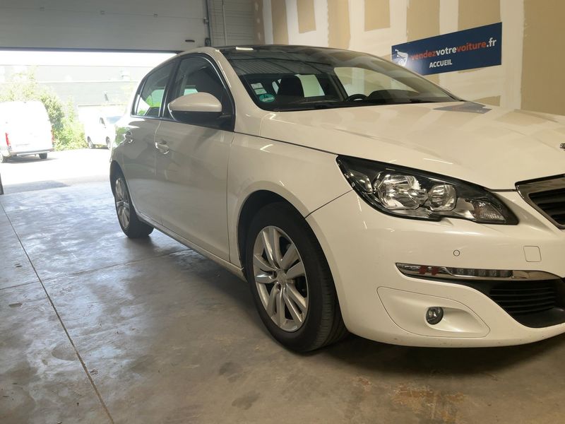 Peugeot 308 1.2 e-THP Active 2016 – снимка 12