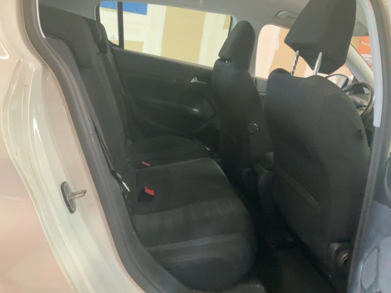 Peugeot 308 1.2 e-THP Active 2016 – снимка 19