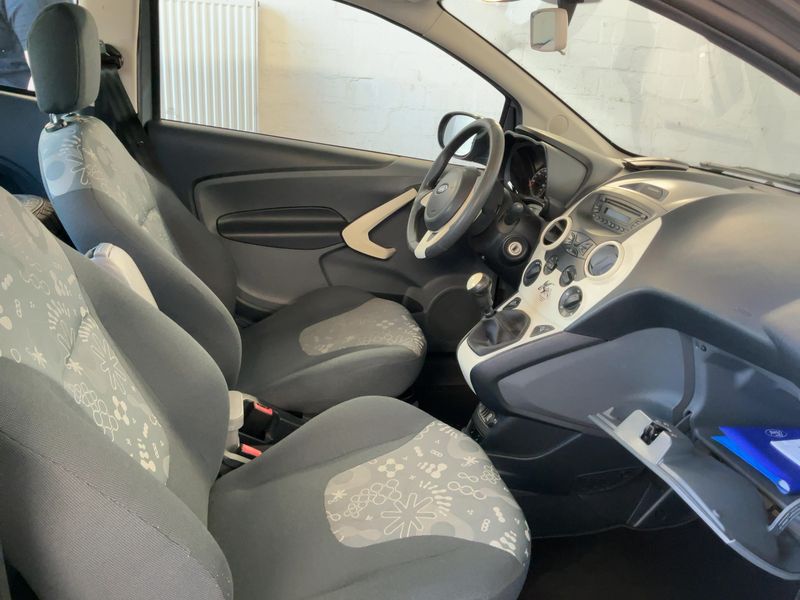 Ford Ka 1.2 Cool & Sound Edition 2015 – снимка 17