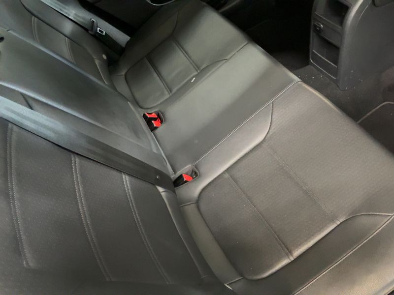 Volkswagen Jetta 2.0 TDI Allstar BlueMotion Tech 2018 – снимка 19