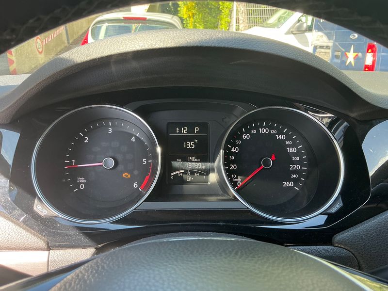 Volkswagen Jetta 2.0 TDI Allstar BlueMotion Tech 2018 – снимка 18