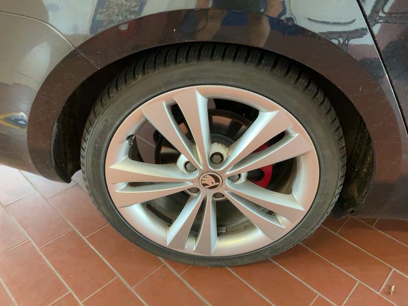 Skoda Octavia 2.0 TDI RS 2015 – снимка 9
