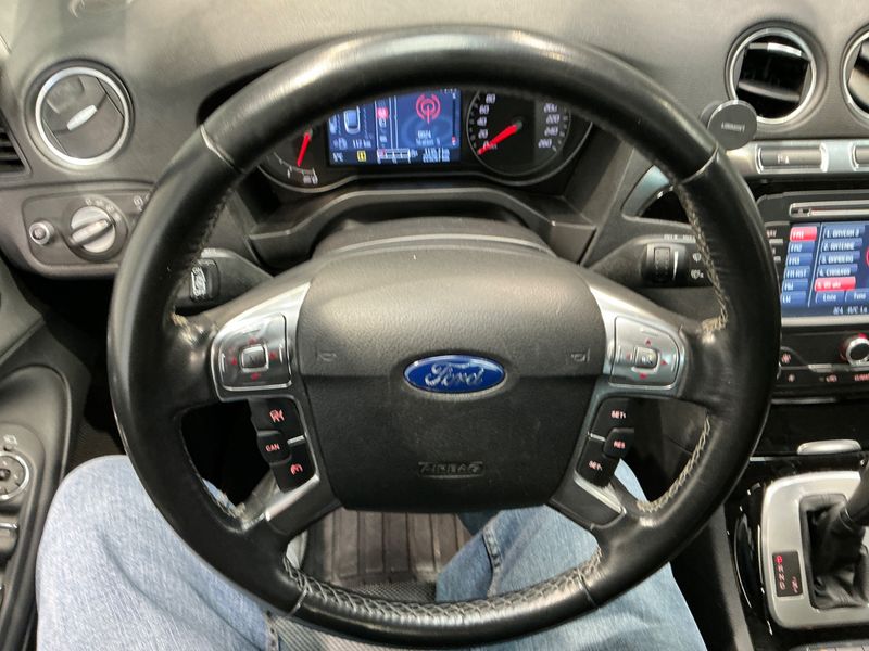Ford S-Max 2.0 TDCi Titanium 2012 – снимка 35
