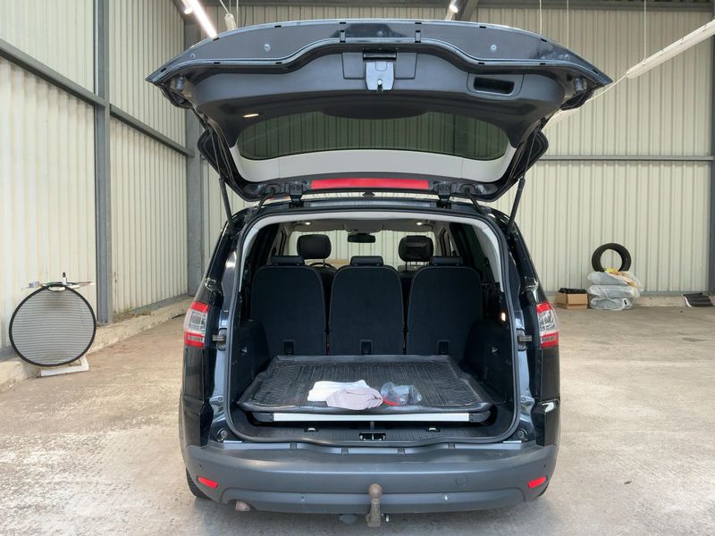 Ford S-Max 2.0 TDCi Titanium 2012 – снимка 15