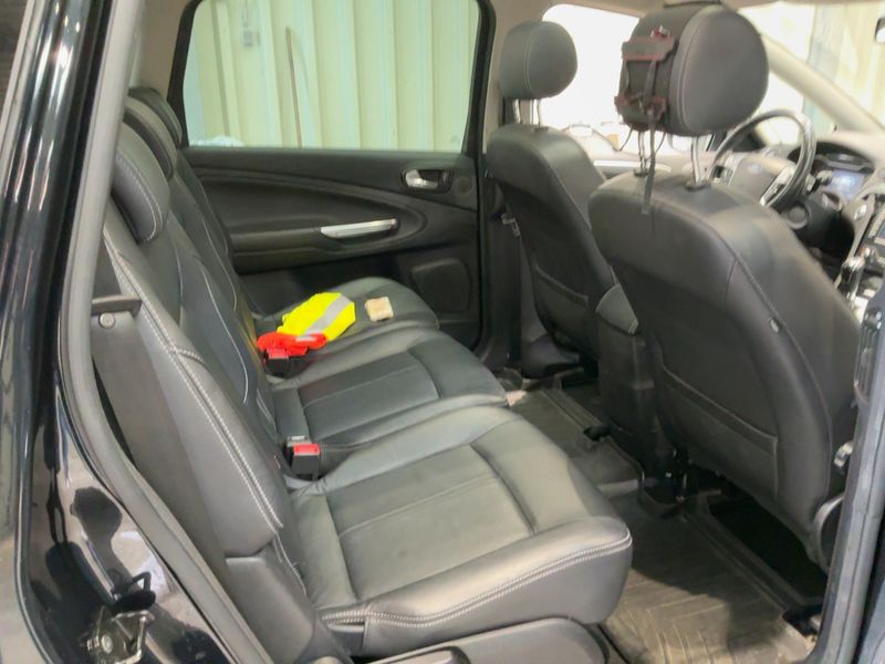 Ford S-Max 2.0 TDCi Titanium 2012 – снимка 19