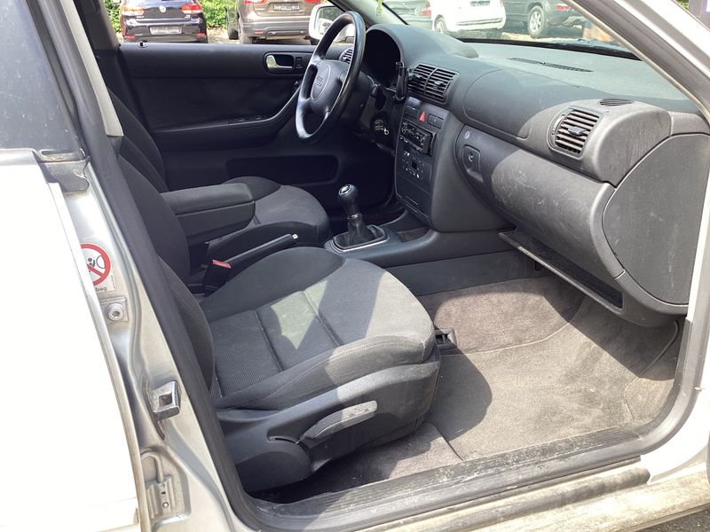 Audi A3 1.6 Attraction 2003 – снимка 3