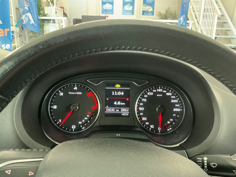 Audi A3 Sportback 2.0 TDI Attraction 2013 – снимка 18