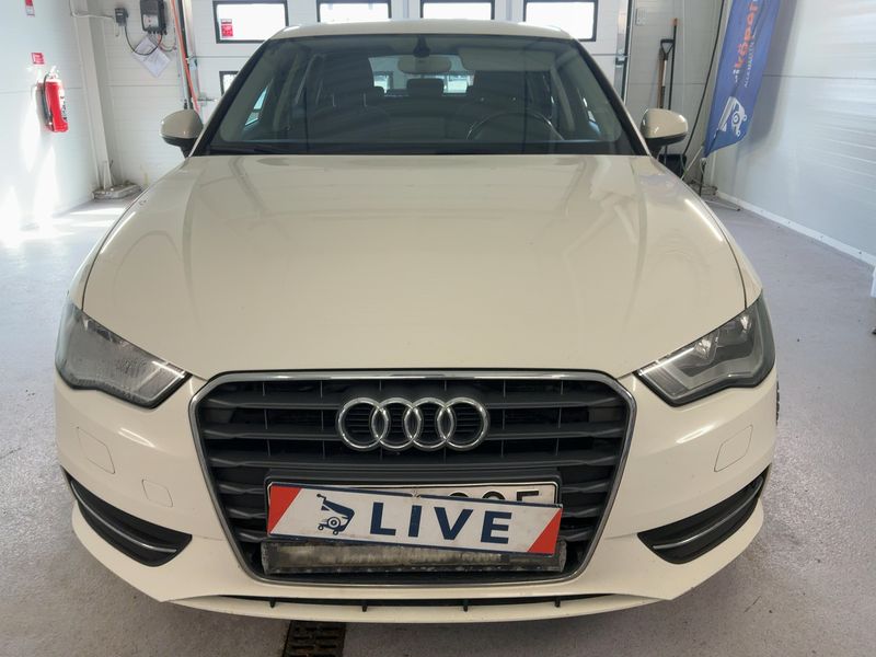 Audi A3 Sportback 2.0 TDI Attraction 2013 – снимка 14