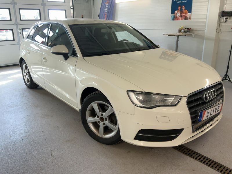 Audi A3 Sportback 2.0 TDI Attraction 2013 – снимка 12