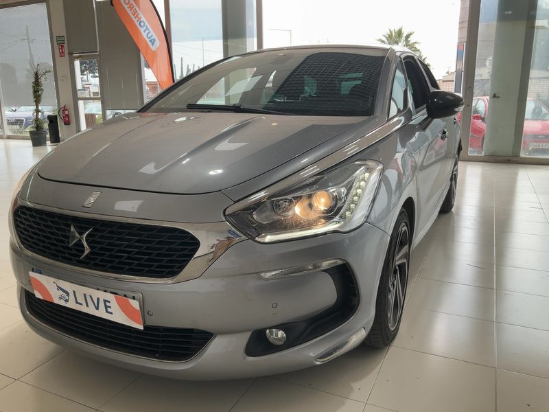 DS Automobiles DS5 2.0 Blue-HDi Style 2017 – снимка 2