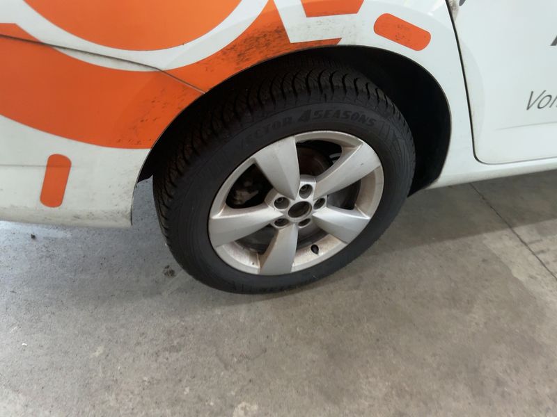 Skoda Fabia 1.4 TDI Style 2015 – снимка 9