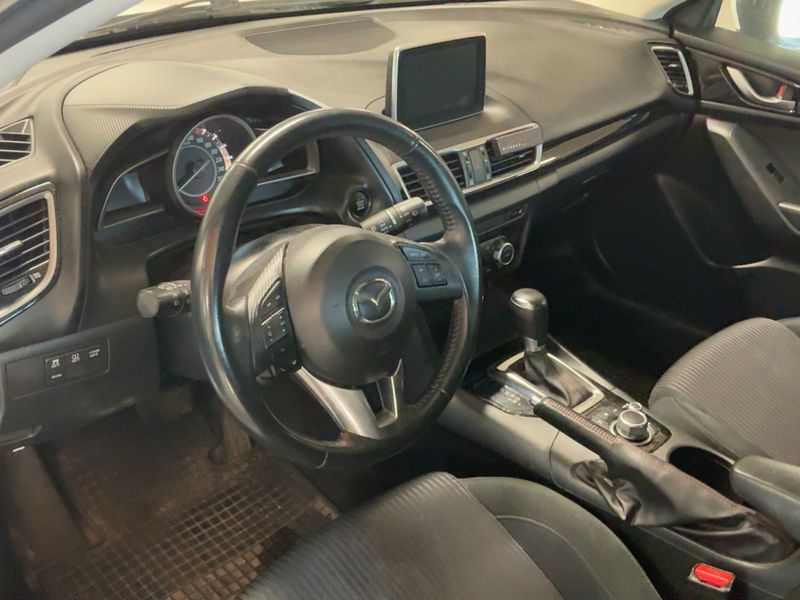 Mazda 3 2.0 Center-Line 2015 – снимка 17