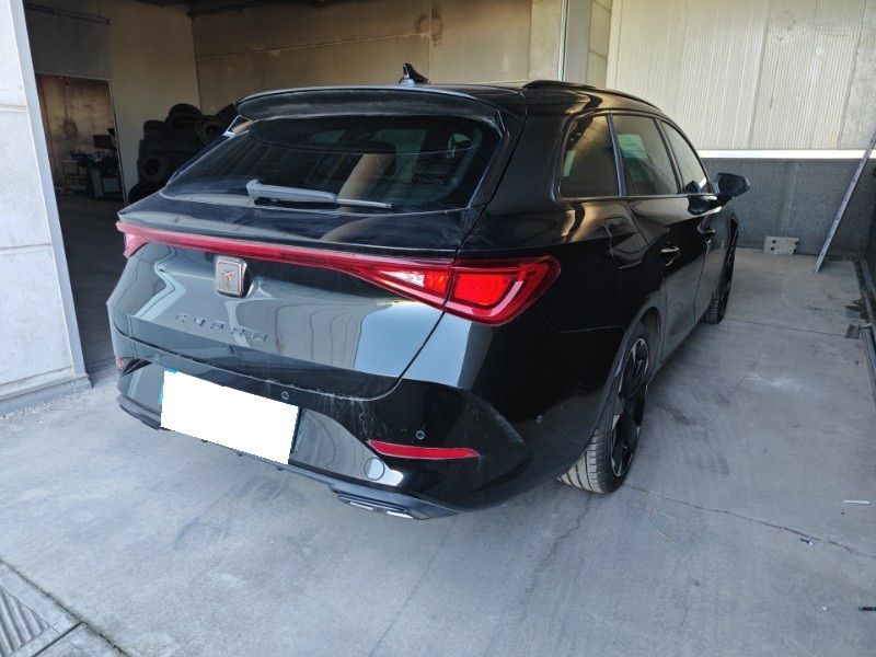 Cupra Leon Sportstourer 2.0 TDI 2023 – снимка 5