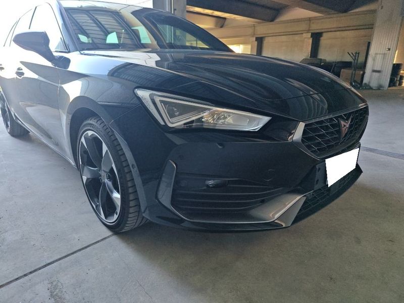 Cupra Leon Sportstourer 2.0 TDI 2023 – снимка 38
