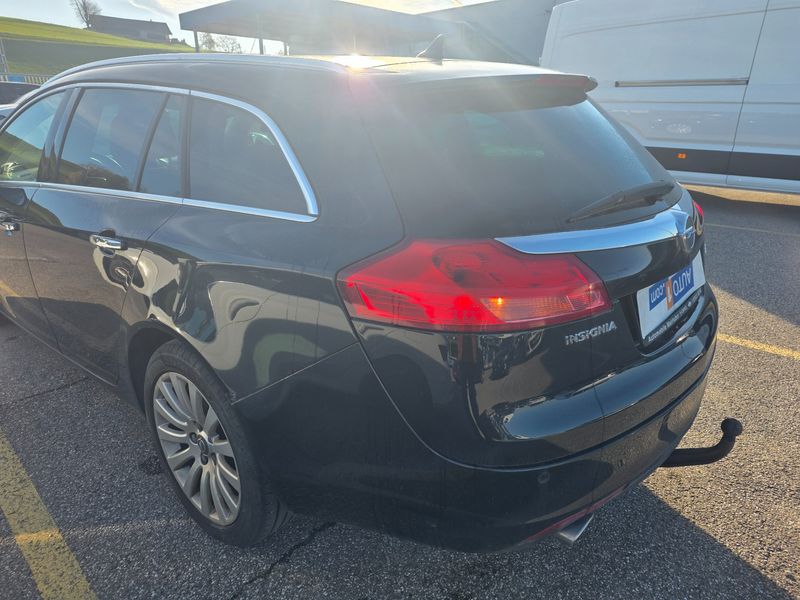 Opel Insignia Sports Tourer 2.0 CDTI Cosmo 2009 – снимка 3