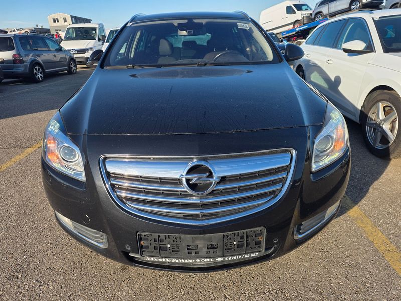 Opel Insignia Sports Tourer 2.0 CDTI Cosmo 2009 – снимка 9