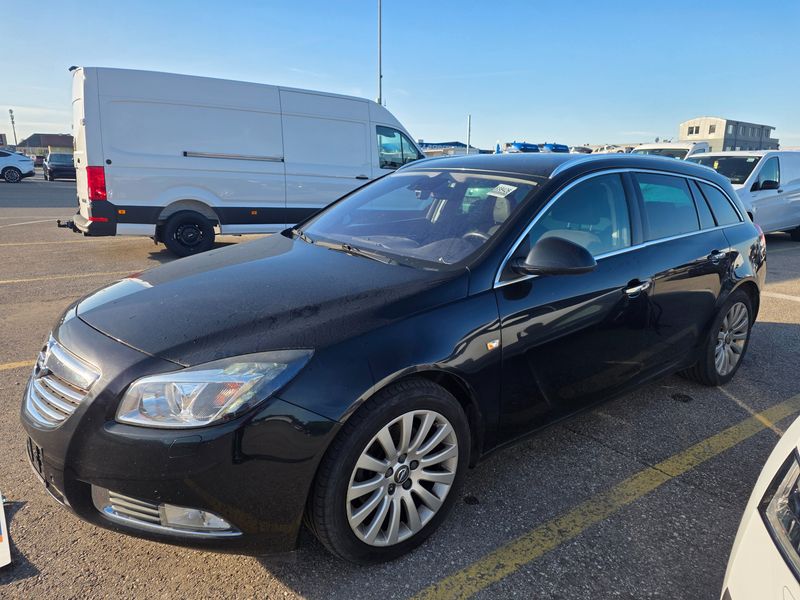 Opel Insignia Sports Tourer 2.0 CDTI Cosmo 2009 – снимка 1