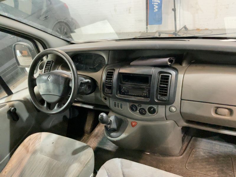 Renault Trafic 1.9 Diesel L1H2 2,9t 2006 – снимка 17