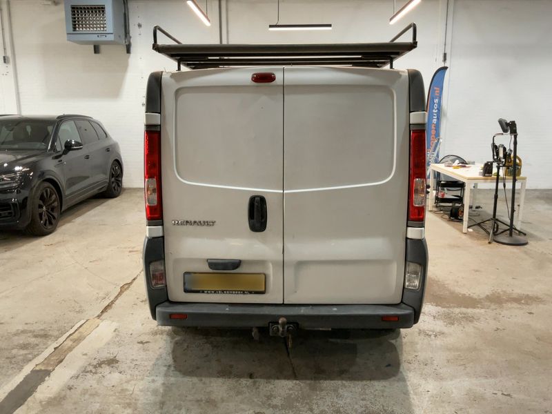 Renault Trafic 1.9 Diesel L1H2 2,9t 2006 – снимка 7