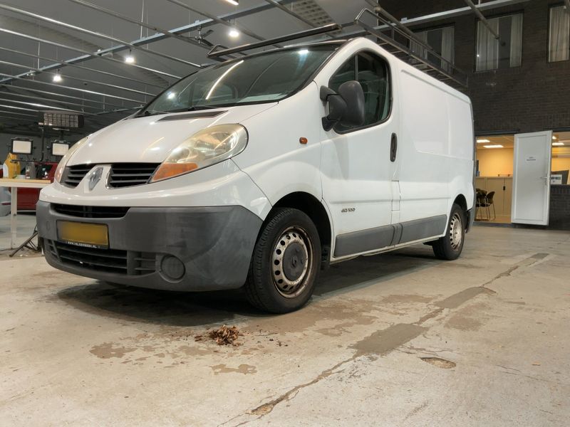 Renault Trafic 1.9 Diesel L1H2 2,9t 2006 – снимка 2