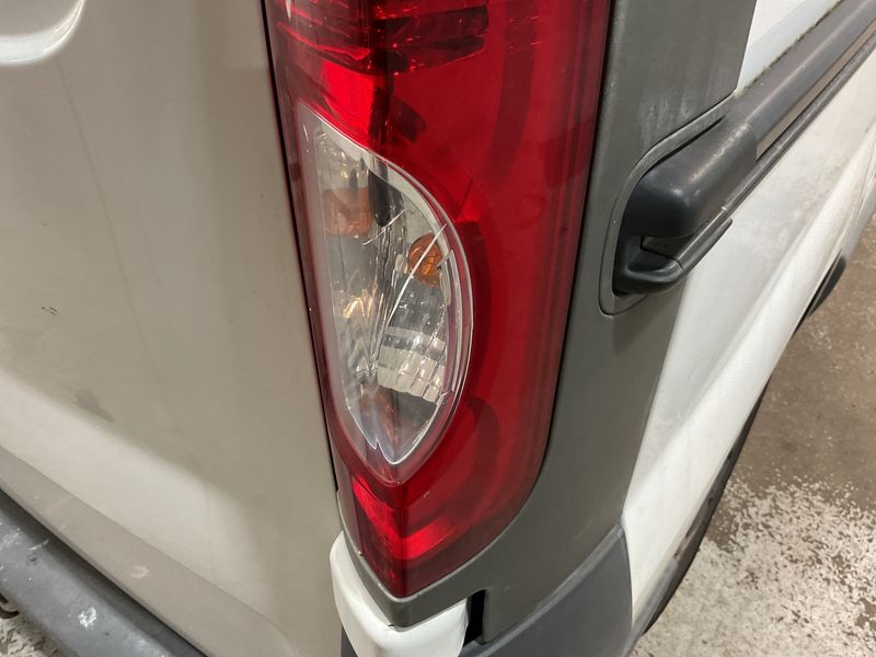 Renault Trafic 1.9 Diesel L1H2 2,9t 2006 – снимка 35