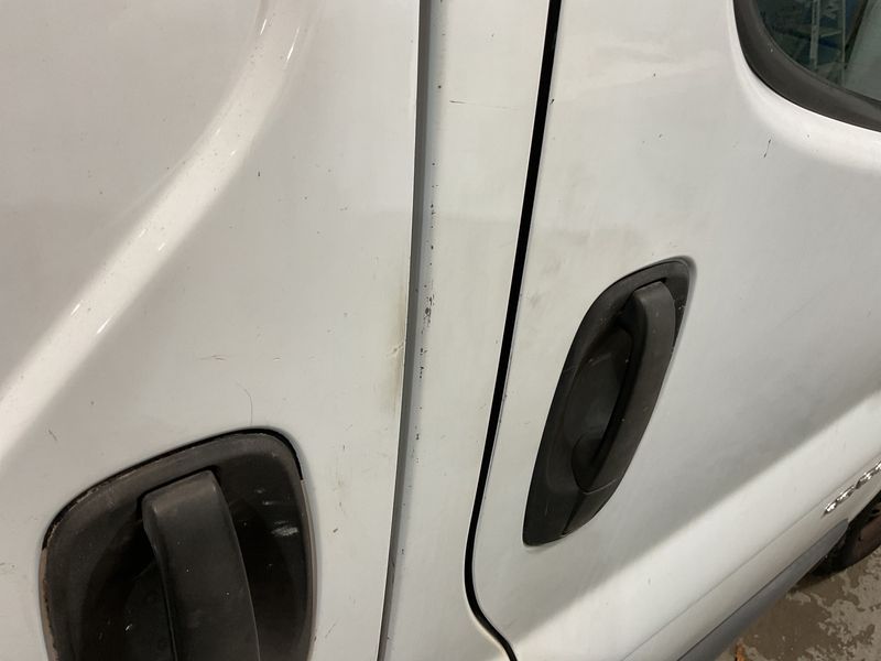 Renault Trafic 1.9 Diesel L1H2 2,9t 2006 – снимка 27